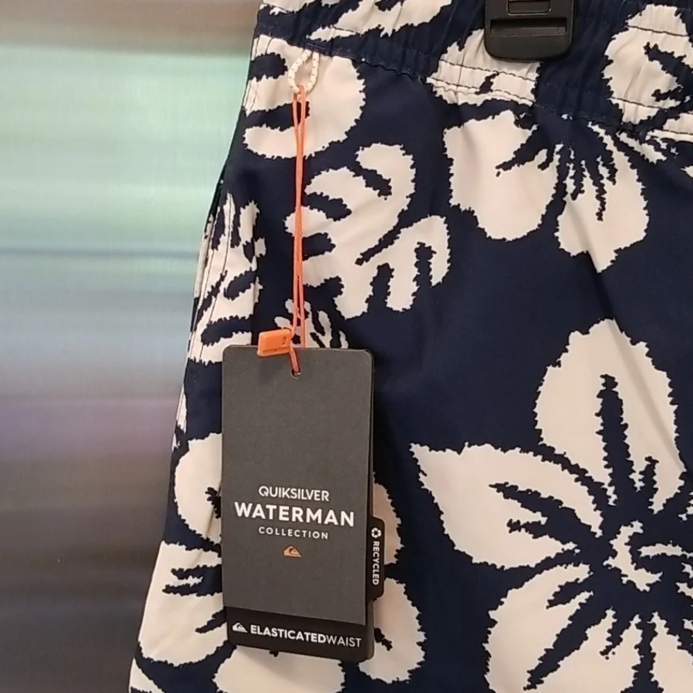 💕QUIKSILVER💕 Waterman Hawaii Print Board Shorts Swim Trunks Floral XL NWT